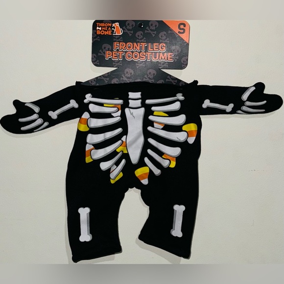 Skeleton With Candy Corn Throw Me A Bone Front Leg Pet Costume Size: S - Picture 1 of 3